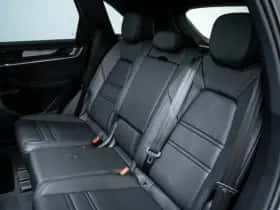 Porsche Cayenne (2024) thumbnail 26