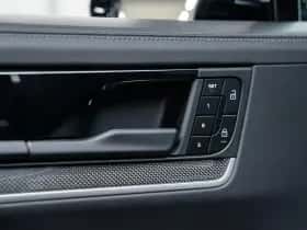 Porsche Cayenne (2024) thumbnail 33