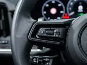 Porsche Cayenne (2024) thumbnail 36