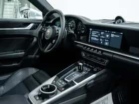 Porsche 911 (2021) thumbnail 21
