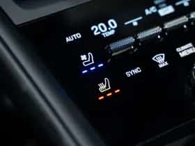 Porsche Macan (2025) thumbnail 44