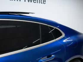 Porsche Panamera (2024) thumbnail 16