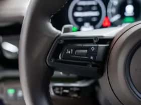 Porsche Panamera (2024) thumbnail 39