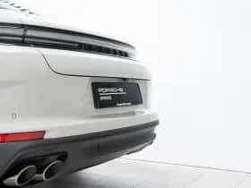Porsche Panamera (2025) thumbnail 21