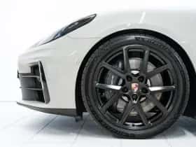 Porsche Panamera (2025) thumbnail 6