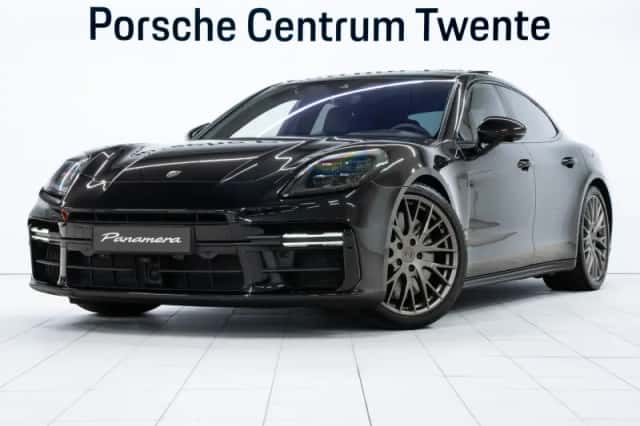 Porsche Panamera (2024) thumbnail 1