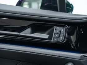 Porsche Panamera (2024) thumbnail 27