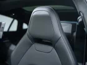 Porsche Panamera (2024) thumbnail 31