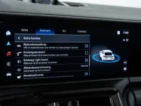 Porsche Panamera (2024) thumbnail 43