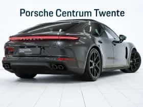 Porsche Panamera (2024) thumbnail 3