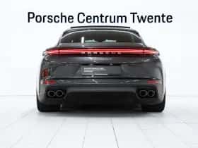 Porsche Panamera (2024) thumbnail 4