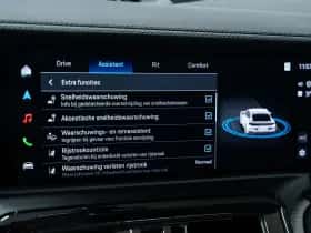 Porsche Panamera (2024) thumbnail 43