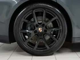 Porsche Panamera (2024) thumbnail 10