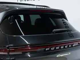 Porsche Cayenne (2024) thumbnail 20