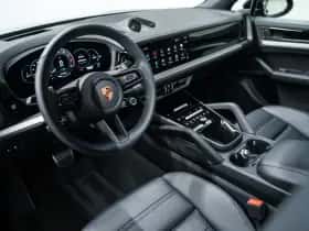 Porsche Cayenne (2024) thumbnail 22