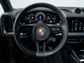 Porsche Cayenne (2024) thumbnail 23