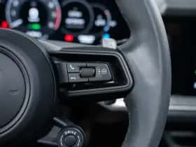 Porsche Cayenne (2024) thumbnail 39