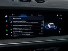 Porsche Cayenne (2024) thumbnail 46