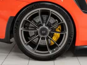 Porsche 911 (2015) thumbnail 9