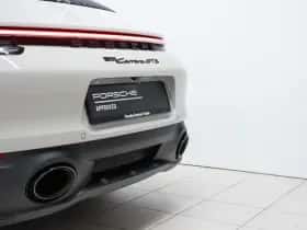 Porsche 911 (2023) thumbnail 21