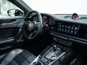 Porsche 911 (2022) thumbnail 29