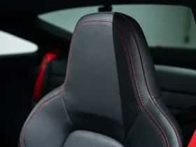 Porsche 911 (2022) thumbnail 32