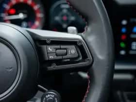 Porsche 911 (2022) thumbnail 37