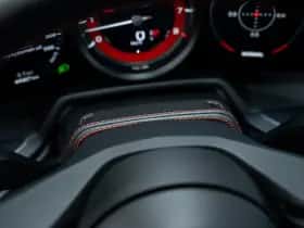 Porsche 911 (2022) thumbnail 40