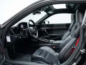 Porsche 911 (2022) thumbnail 6