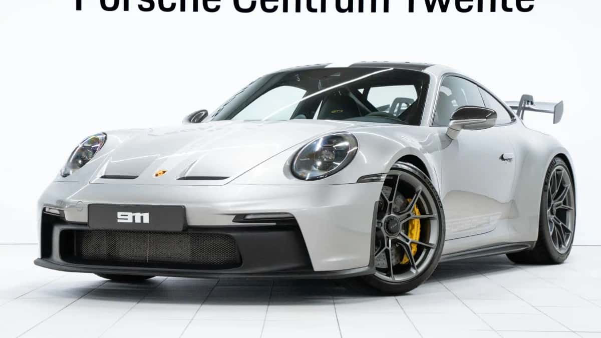 Porsche 911 (2023) — foto 1
