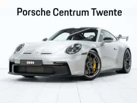 Porsche 911 (2023)