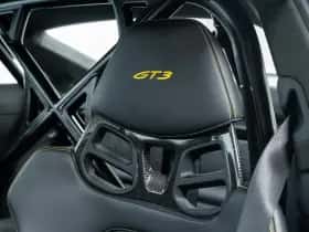 Porsche 911 (2023) thumbnail 29