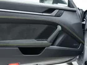 Porsche 911 (2023) thumbnail 31