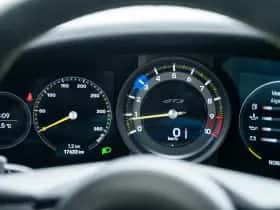 Porsche 911 (2023) thumbnail 35