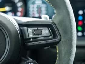 Porsche 911 (2023) thumbnail 37