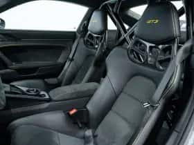 Porsche 911 (2023) thumbnail 8