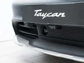 Porsche Taycan (2021) thumbnail 13