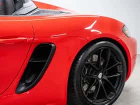 Porsche 718 (2021) thumbnail 18
