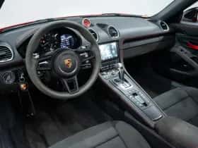 Porsche 718 (2021) thumbnail 23