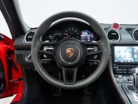 Porsche 718 (2021) thumbnail 24