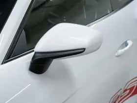 Porsche 911 (2023) thumbnail 15