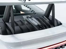 Porsche 911 (2023) thumbnail 19