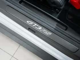 Porsche 911 (2023) thumbnail 24