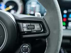 Porsche 911 (2023) thumbnail 33