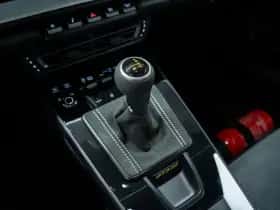 Porsche 911 (2023) thumbnail 42