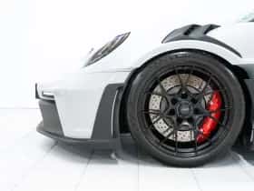 Porsche 911 (2023) thumbnail 6
