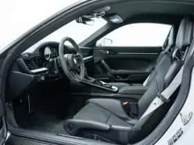 Porsche 911 (2023) thumbnail 7