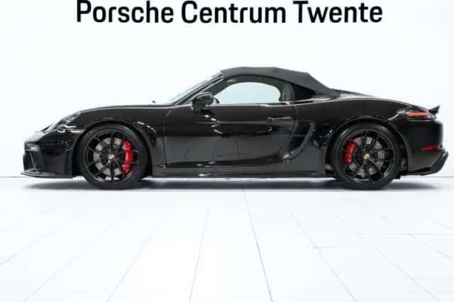 Porsche 718 (2022) thumbnail 6