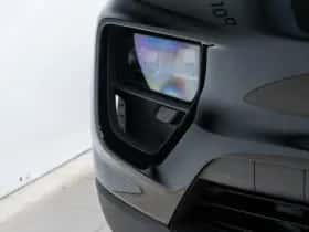 Porsche Macan (2024) thumbnail 12
