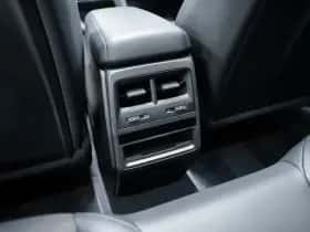 Porsche Macan (2024) thumbnail 29